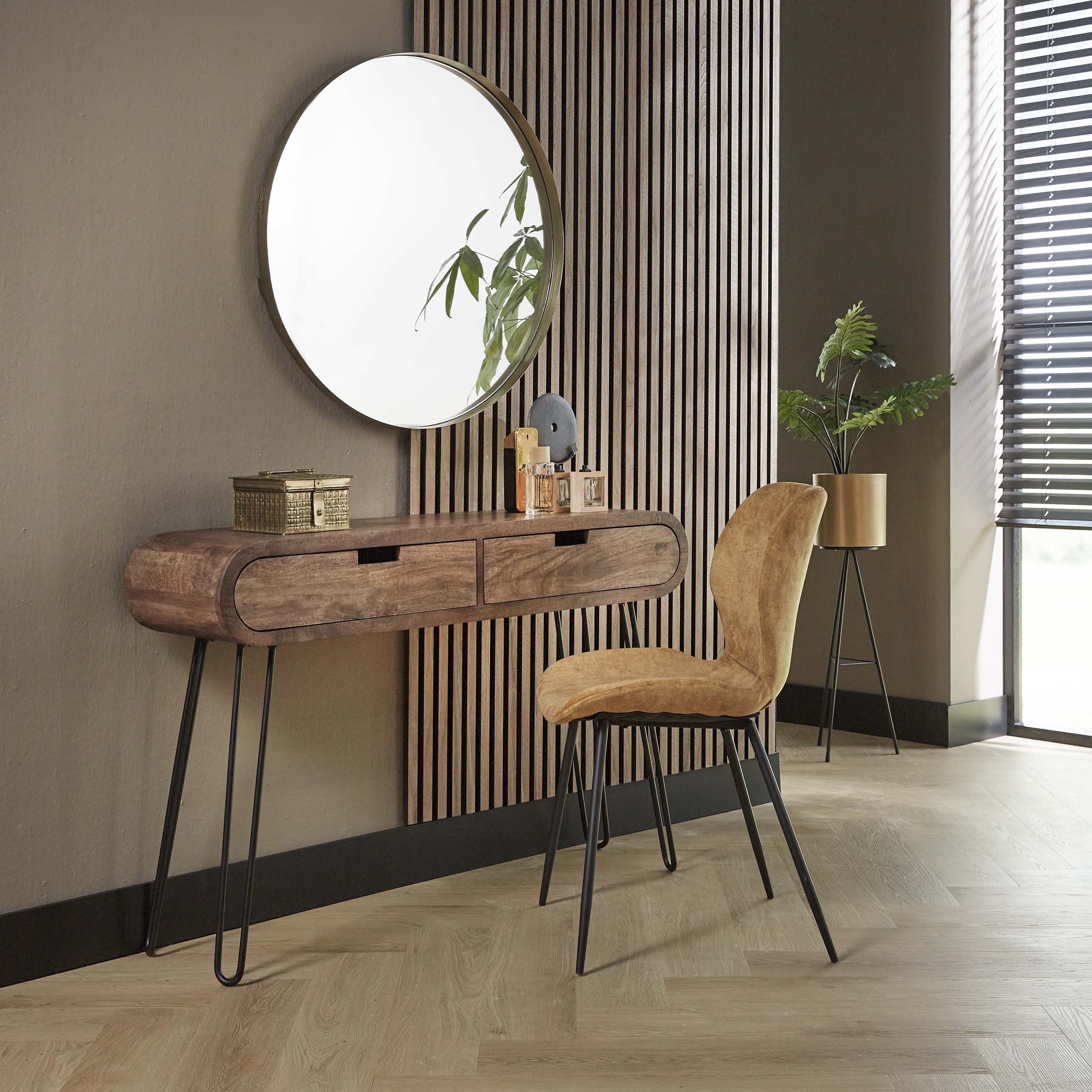 Savira zacht zand massief mangohout sidetable met 2 lades