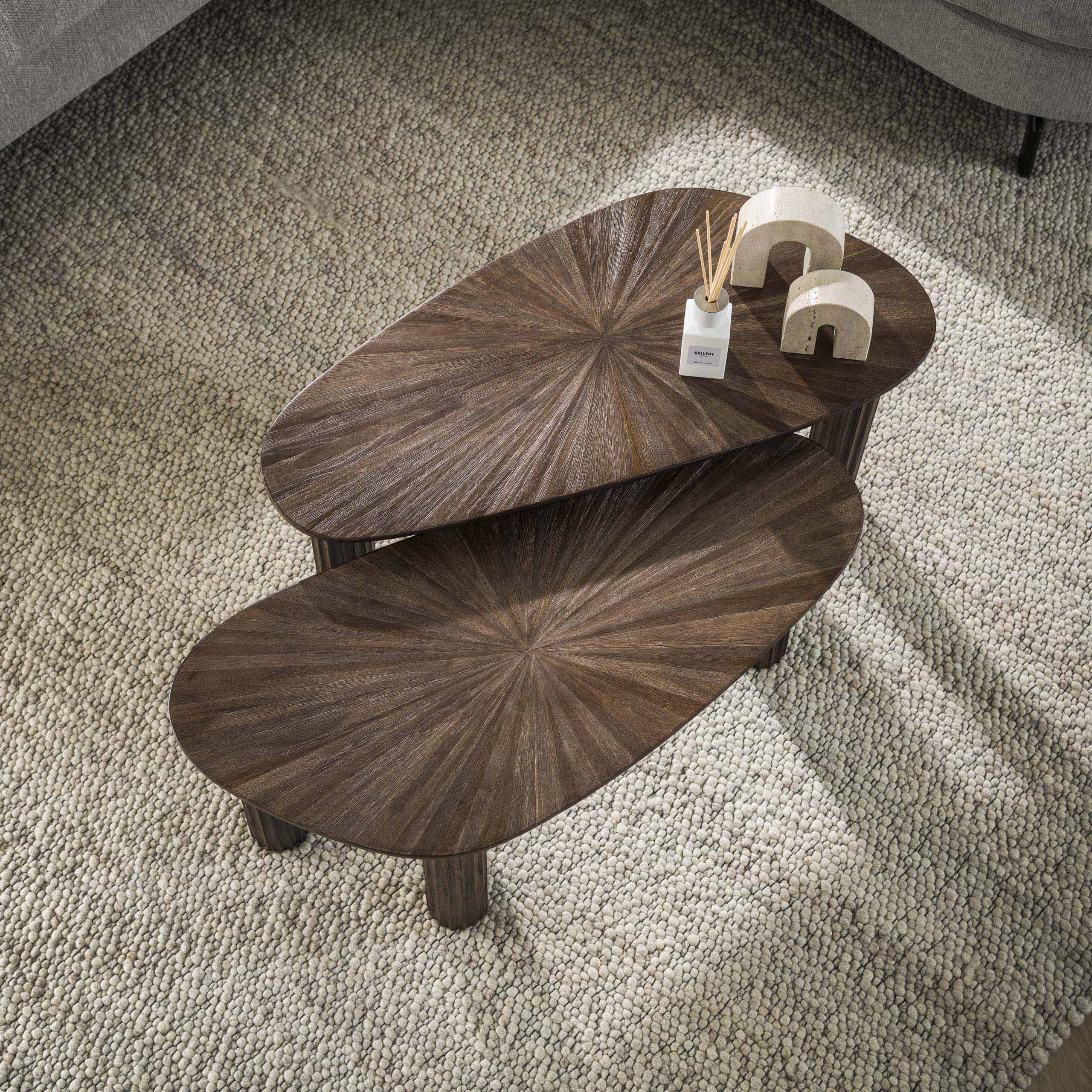 Mayora espresso massief teakhouten organische salontafel - set van 2