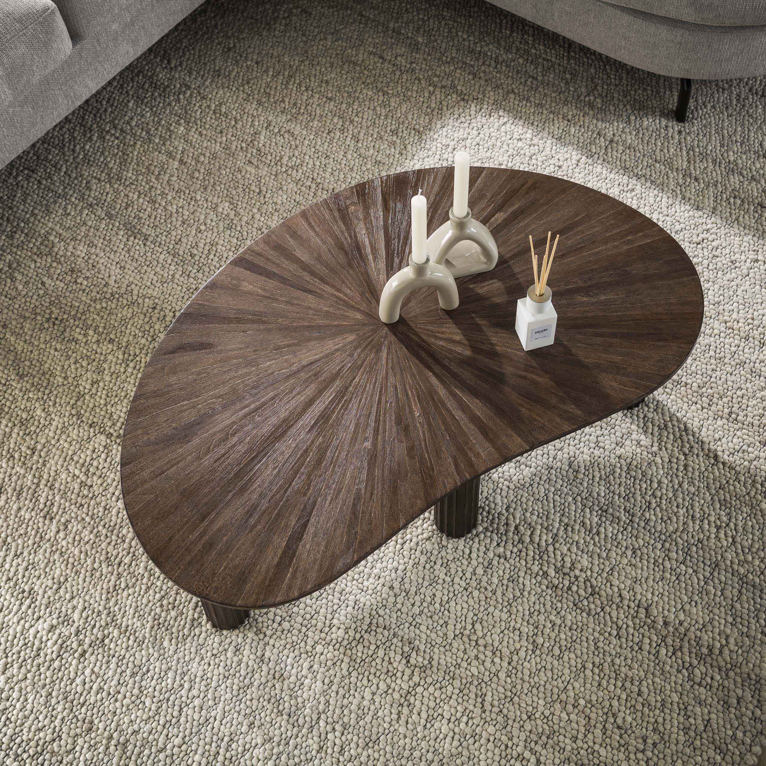 Mayora espresso massief teakhouten niervormige salontafel