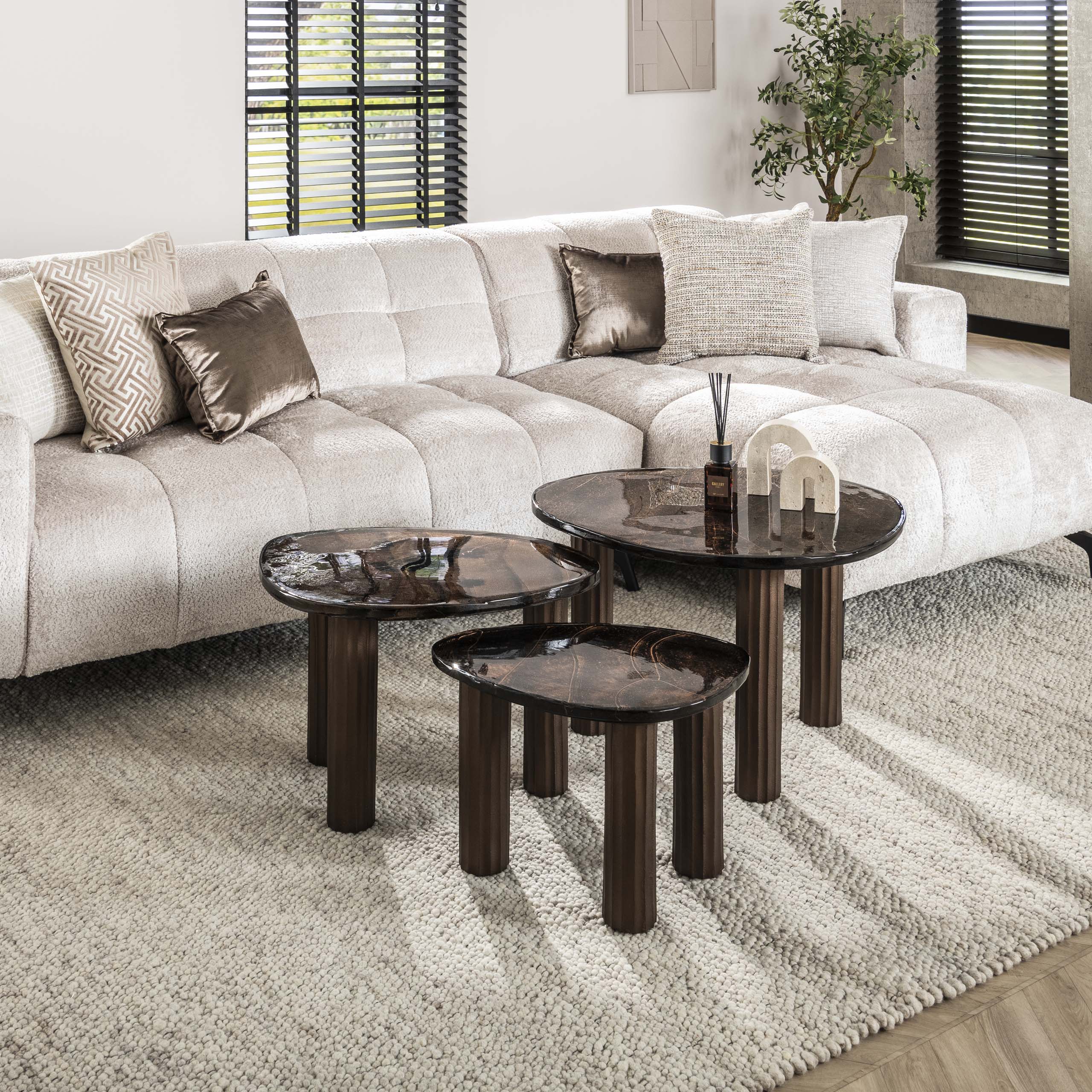 Elyra antiek koperen ronde salontafel