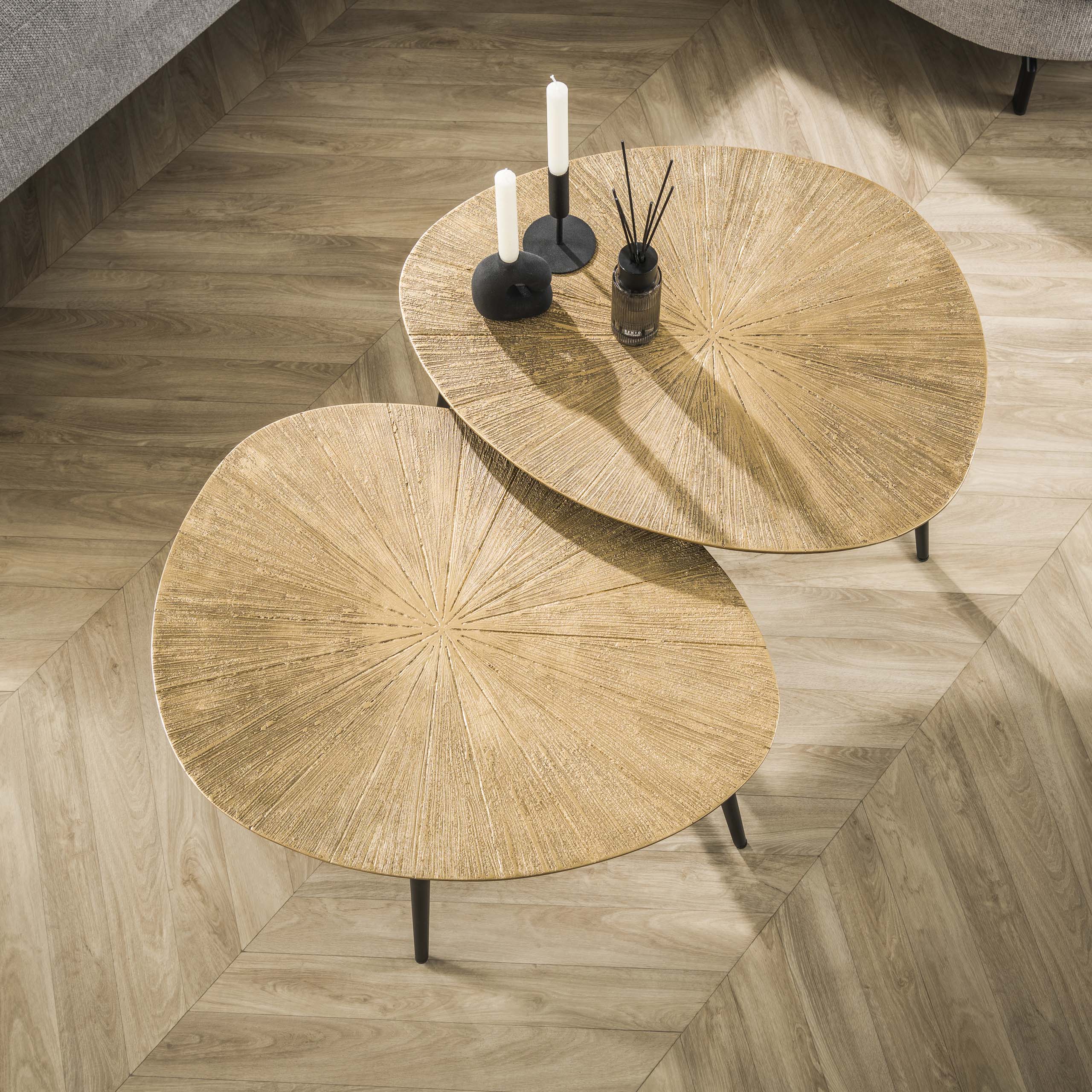 Rayven antiek goud organische salontafel - set van 2