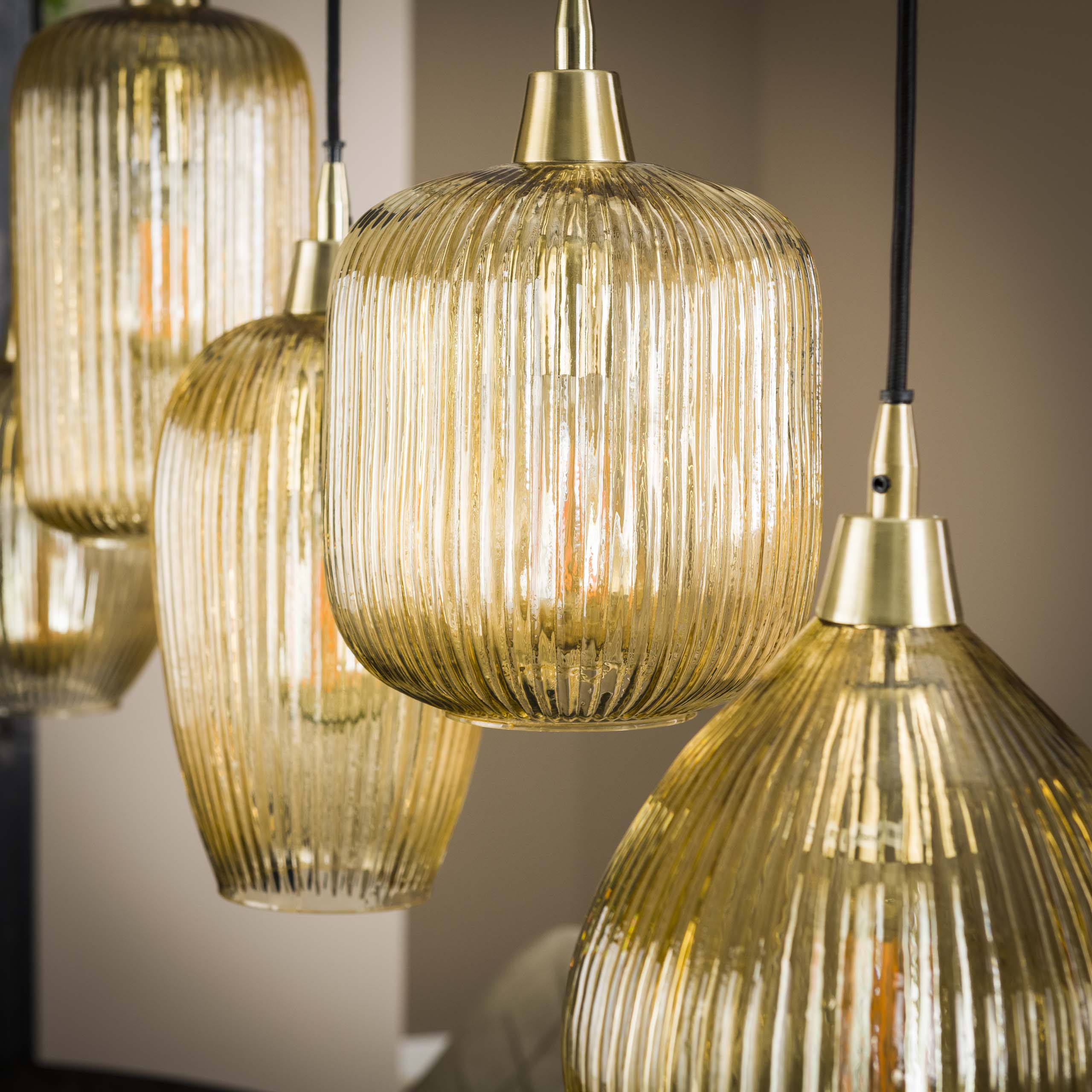 Strava 5-lichts - Amberkleurige glazen hanglamp