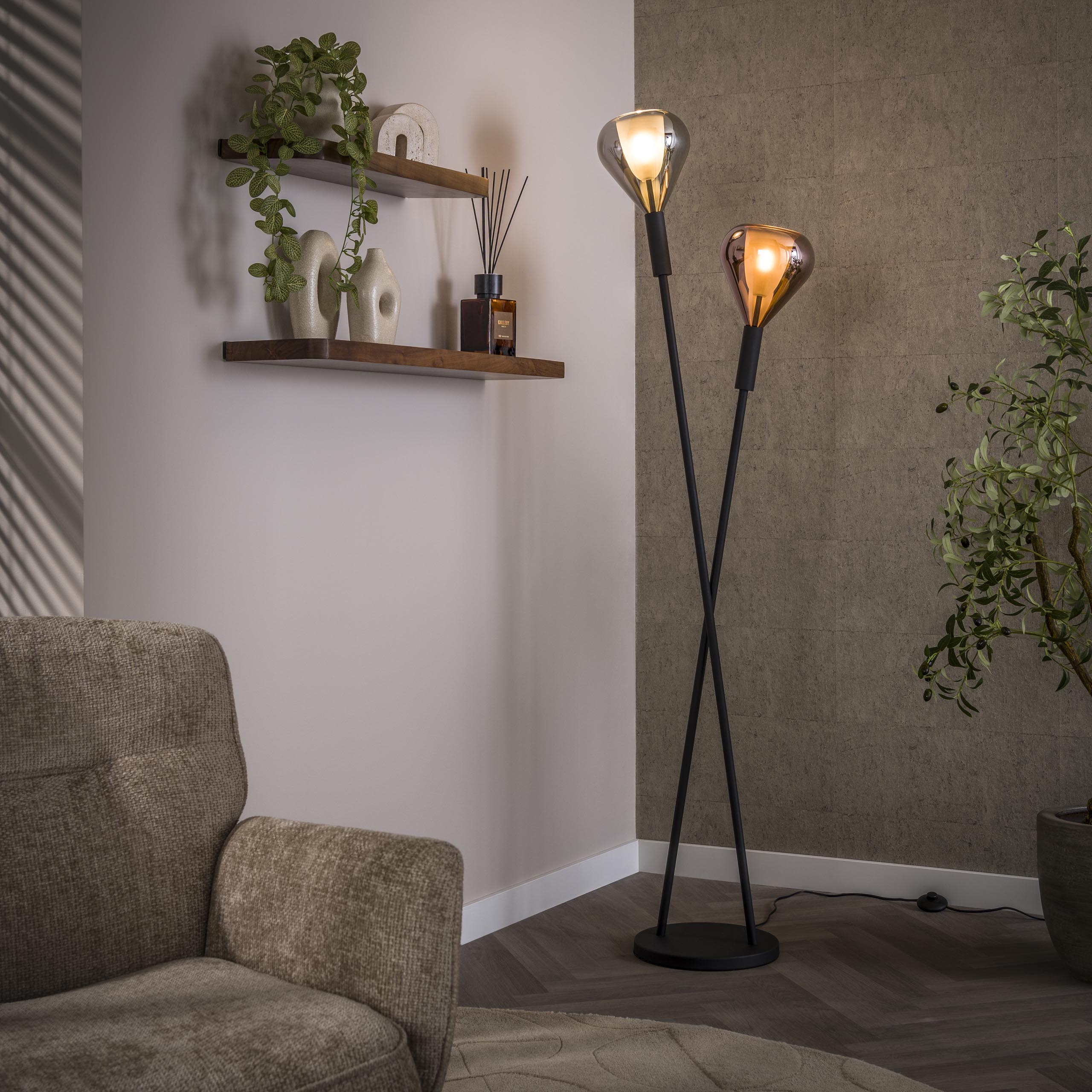 Wingara 2-lichts - zwarte vloerlamp