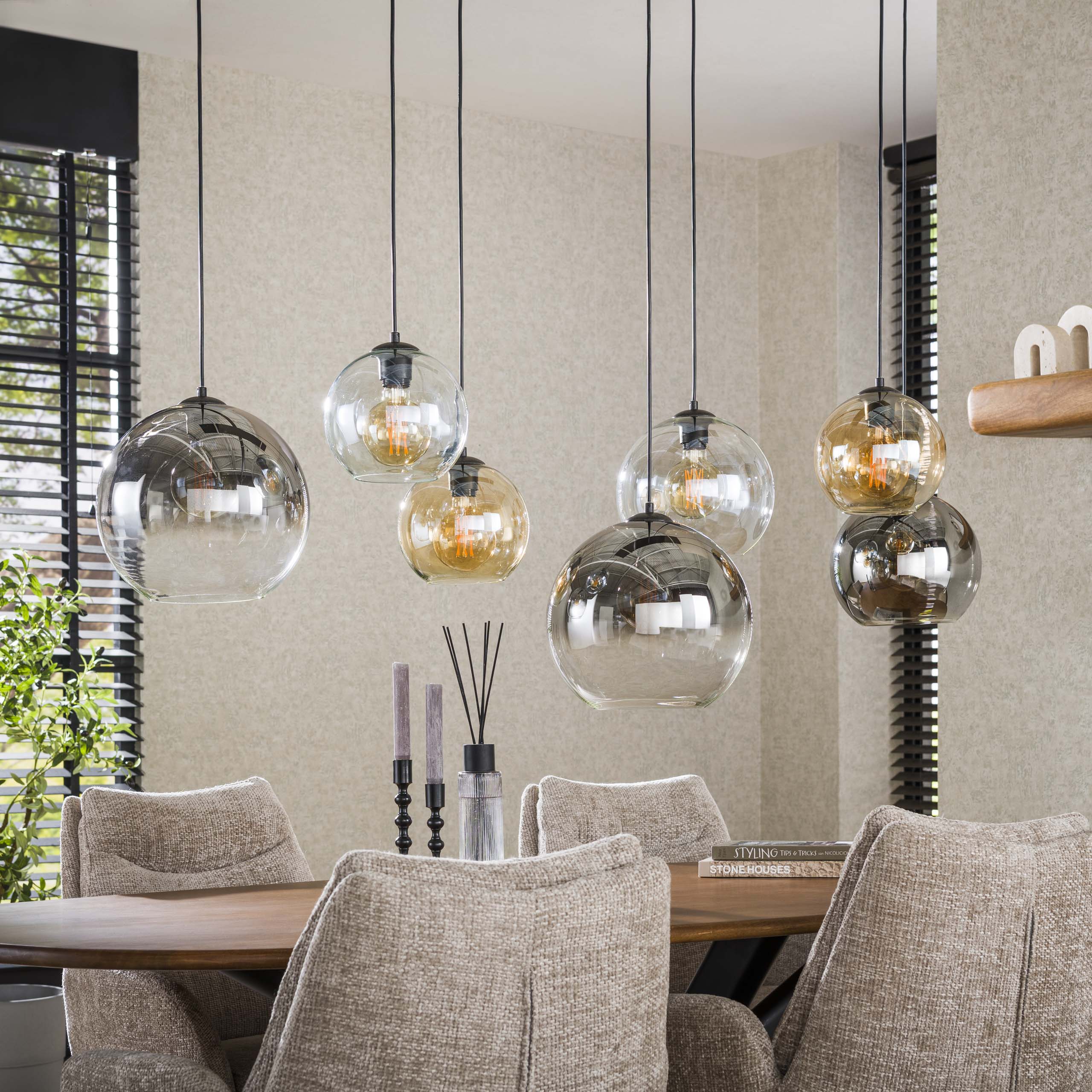 Multora Globe 4+3-lichts - Artic zwarte hanglamp