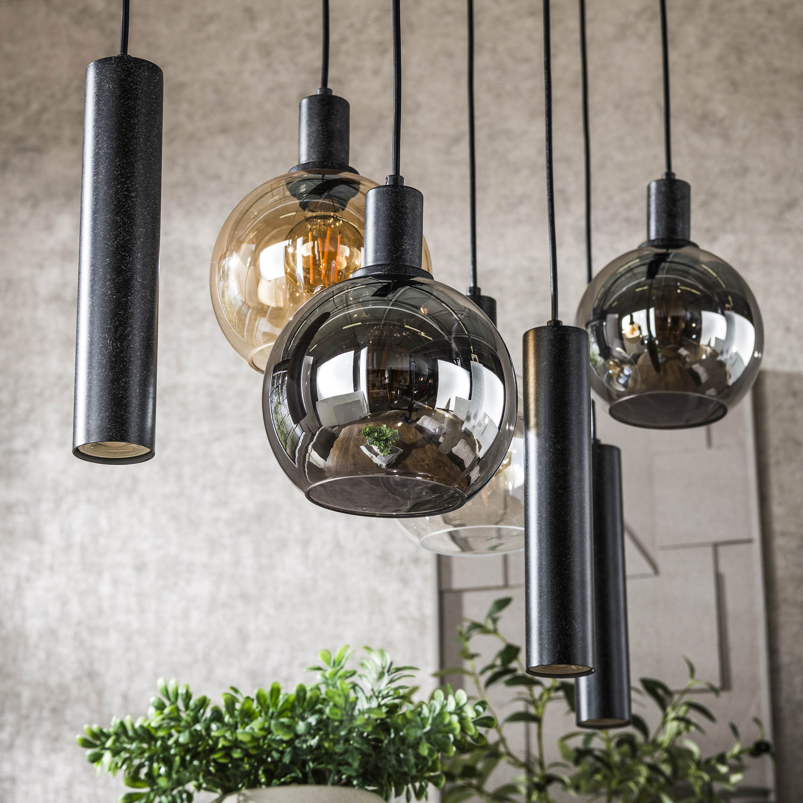 Sferora Tricolore 4+3-lichts - Arctic zwarte hanglamp