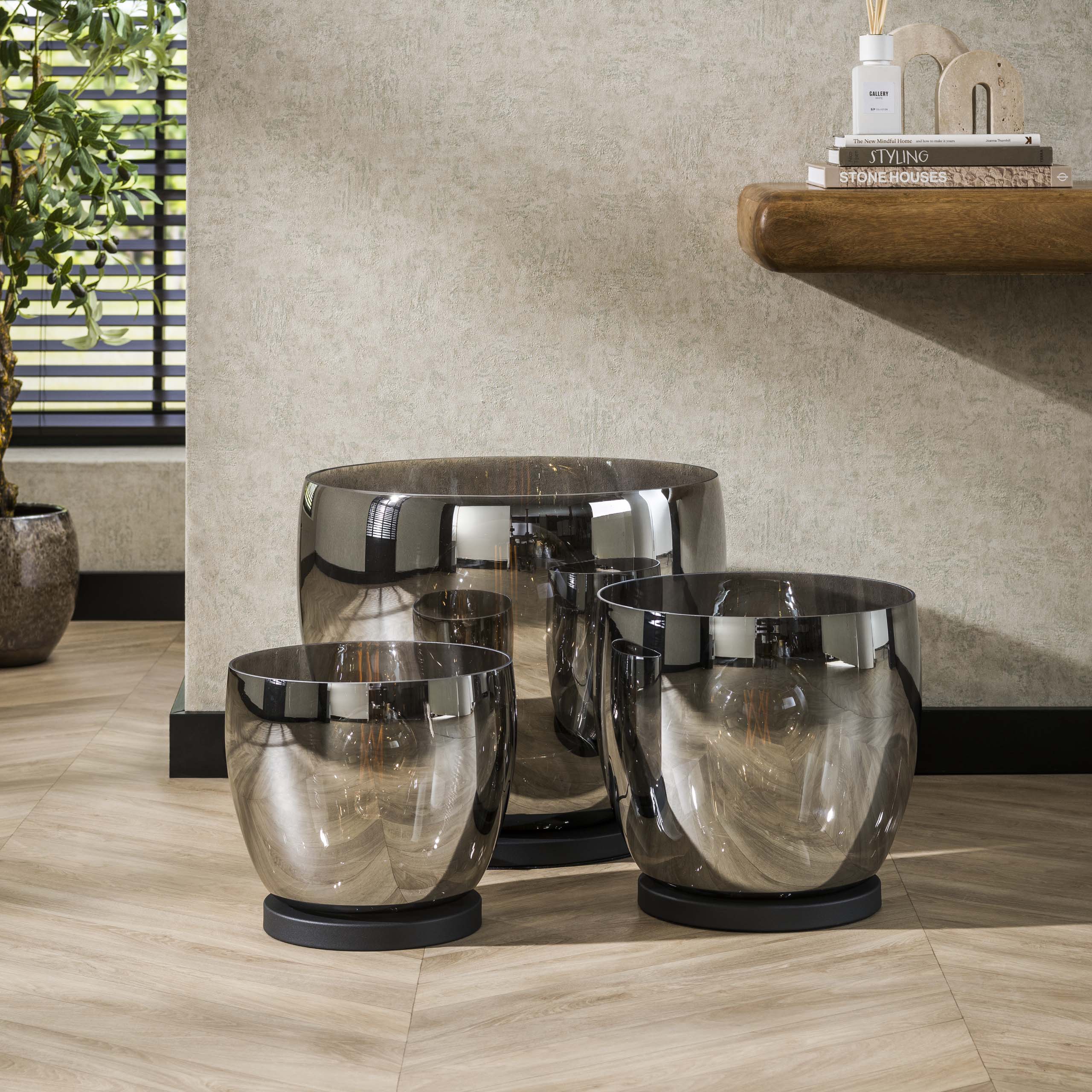 Upara L 1-lichts - rookgrijs glazen vloerlamp