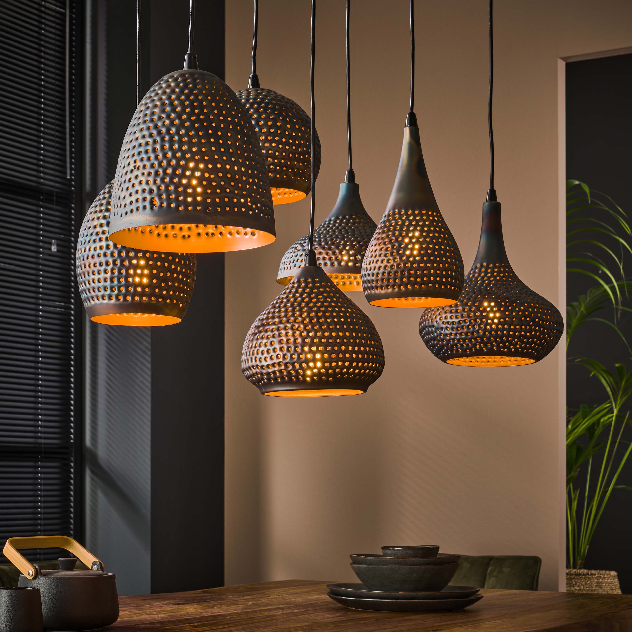 Puncera 4+3-licht - Zwartbruine hanglamp