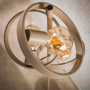 Hovera 3-lichts - beige vloerlamp