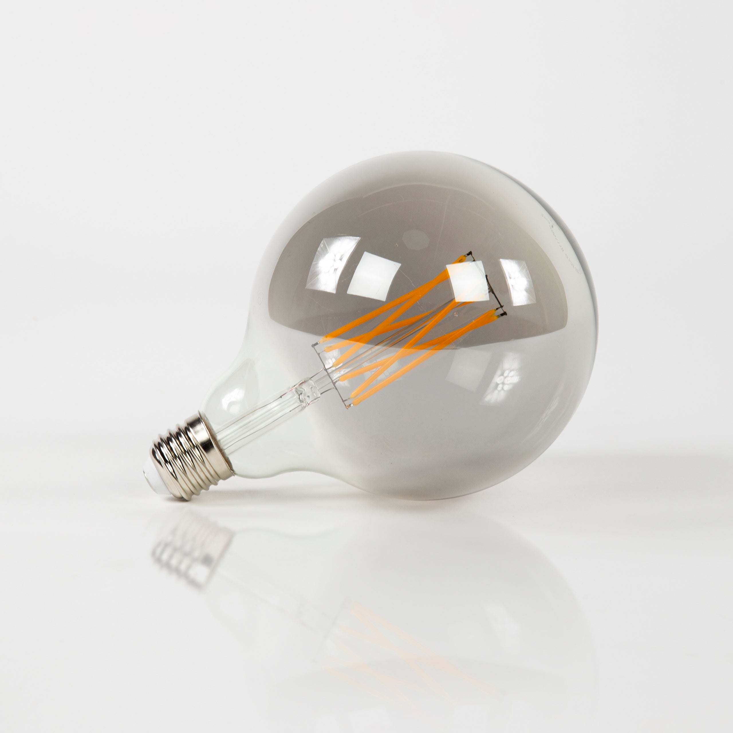 Fannur gloeilamp LED [G125] filament globe Ø12.5cm / Rookgrijs glas