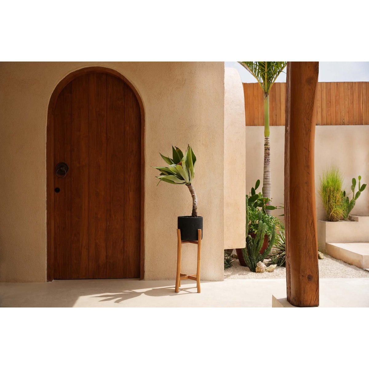 Timeless Artisan Crafted Luxury in Black Natural Materials